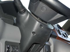2010款 1.6L 手动 豪华型 7座