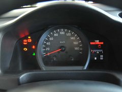 2010款 1.6L 手动 豪华型 7座
