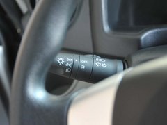 2010款 1.6L 手动 豪华型 7座