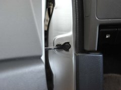 2010款 1.6L 手动 豪华型 7座