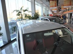 2010款 1.6L 手动 豪华型 7座