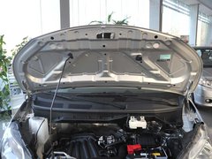 2010款 1.6L 手动 豪华型 7座