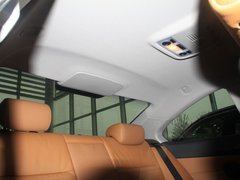 2011款 320i 2.0L 双门轿跑车