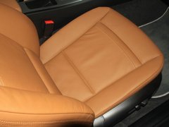 2011款 320i 2.0L 双门轿跑车