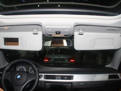 2011款 320i 2.0L 双门轿跑车