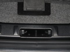 2011款 320i 2.0L 双门轿跑车