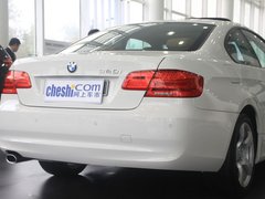 2011款 320i 2.0L 双门轿跑车