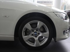 2011款 320i 2.0L 双门轿跑车
