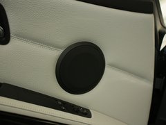 2011款 320i 2.0L 双门轿跑车