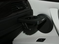 2011款 320i 2.0L 双门轿跑车