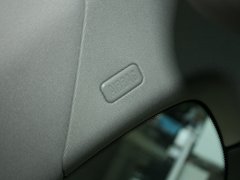 2011款 320i 2.0L 双门轿跑车
