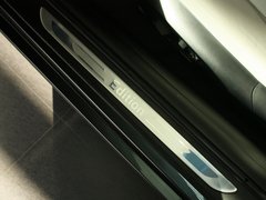 2011款 320i 2.0L 双门轿跑车