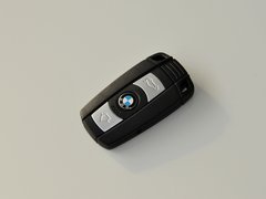 2011款 325i 2.5L 双门轿跑车