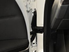 2011款 325i 2.5L 双门轿跑车