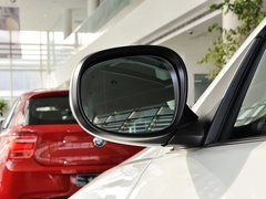 2011款 325i 2.5L 双门轿跑车
