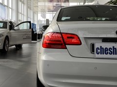 2011款 325i 2.5L 双门轿跑车