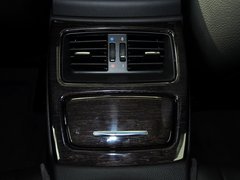 2011款 325i 2.5L 双门轿跑车