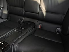 2011款 325i 2.5L 双门轿跑车