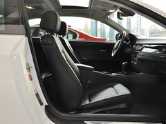 2011款 325i 2.5L 双门轿跑车