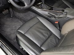 2011款 325i 2.5L 双门轿跑车