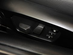 2011款 325i 2.5L 双门轿跑车