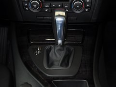 2011款 325i 2.5L 双门轿跑车
