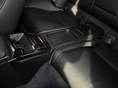 2011款 325i 2.5L 双门轿跑车