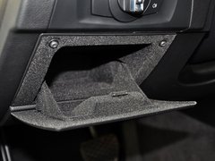 2011款 325i 2.5L 双门轿跑车