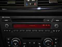 2011款 325i 2.5L 双门轿跑车