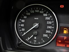 2011款 325i 2.5L 双门轿跑车