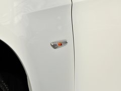 2011款 325i 2.5L 双门轿跑车