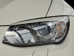 2011款 325i 2.5L 双门轿跑车