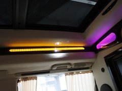 2010款 2.5L 自动 商务版 8-9座