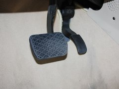 2010款 2.5L 自动 商务版 8-9座