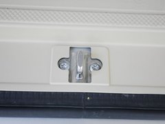 2010款 2.5L 自动 商务版 8-9座