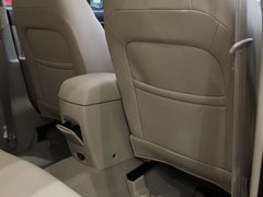 2010款 350C 1.5L 自动 讯逸版