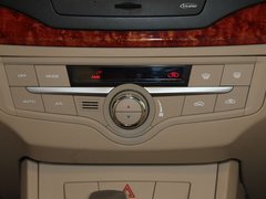 2010款 350C 1.5L 自动 讯逸版