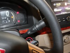 2010款 350C 1.5L 自动 讯逸版