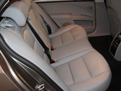 2010款 1.4L DSG 优雅版