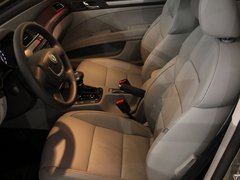 2010款 1.4L DSG 优雅版