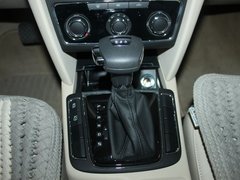 2010款 1.4L DSG 优雅版