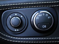 2011款 4.5L DCT 标准型