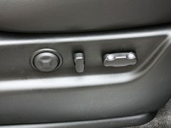 2010款 凯雷德ESCALADE 6.0 Hybrid