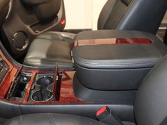 2010款 凯雷德ESCALADE 6.0 Hybrid