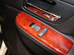 2010款 凯雷德ESCALADE 6.0 Hybrid