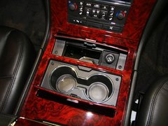 2010款 凯雷德ESCALADE 6.0 Hybrid