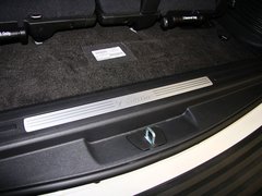 2010款 凯雷德ESCALADE 6.0 Hybrid
