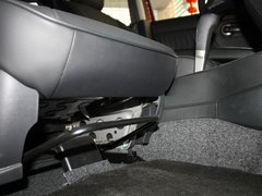 2010款 1.6L 自动 劲锐版智能型高配 5座