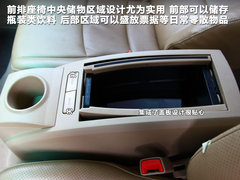 2012款  先行者 5座