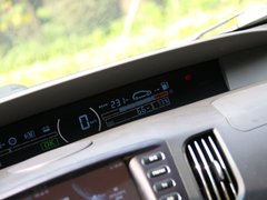 2012款  先行者 5座